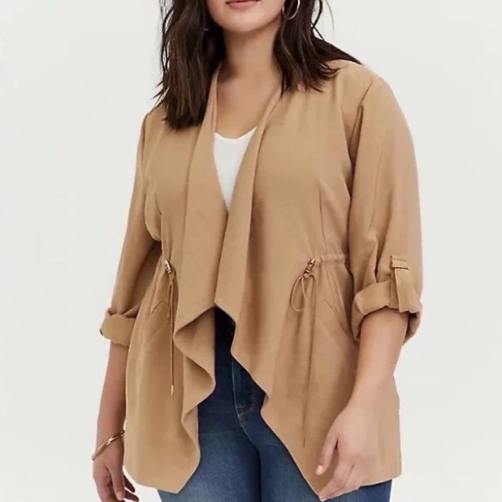 Torrid lightweight taupe‎ drape-front utility jacket 6X